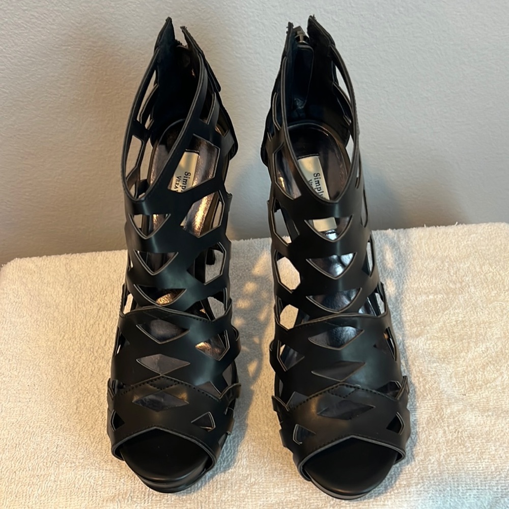 Vera Wang Cutout Heels (Black)